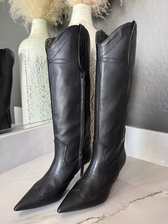 INC International Concepts Shoes - I.N.C. International Concepts NWOB
Women's Hayleigh Mid-Heel Cowboy Boots 7.5